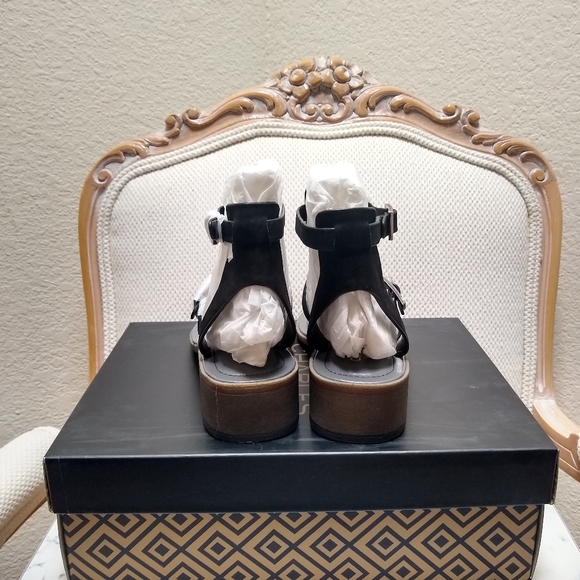 Charles by Charles David Calvin Block Heel Black Gladiator Sandals - Picture 4 of 7